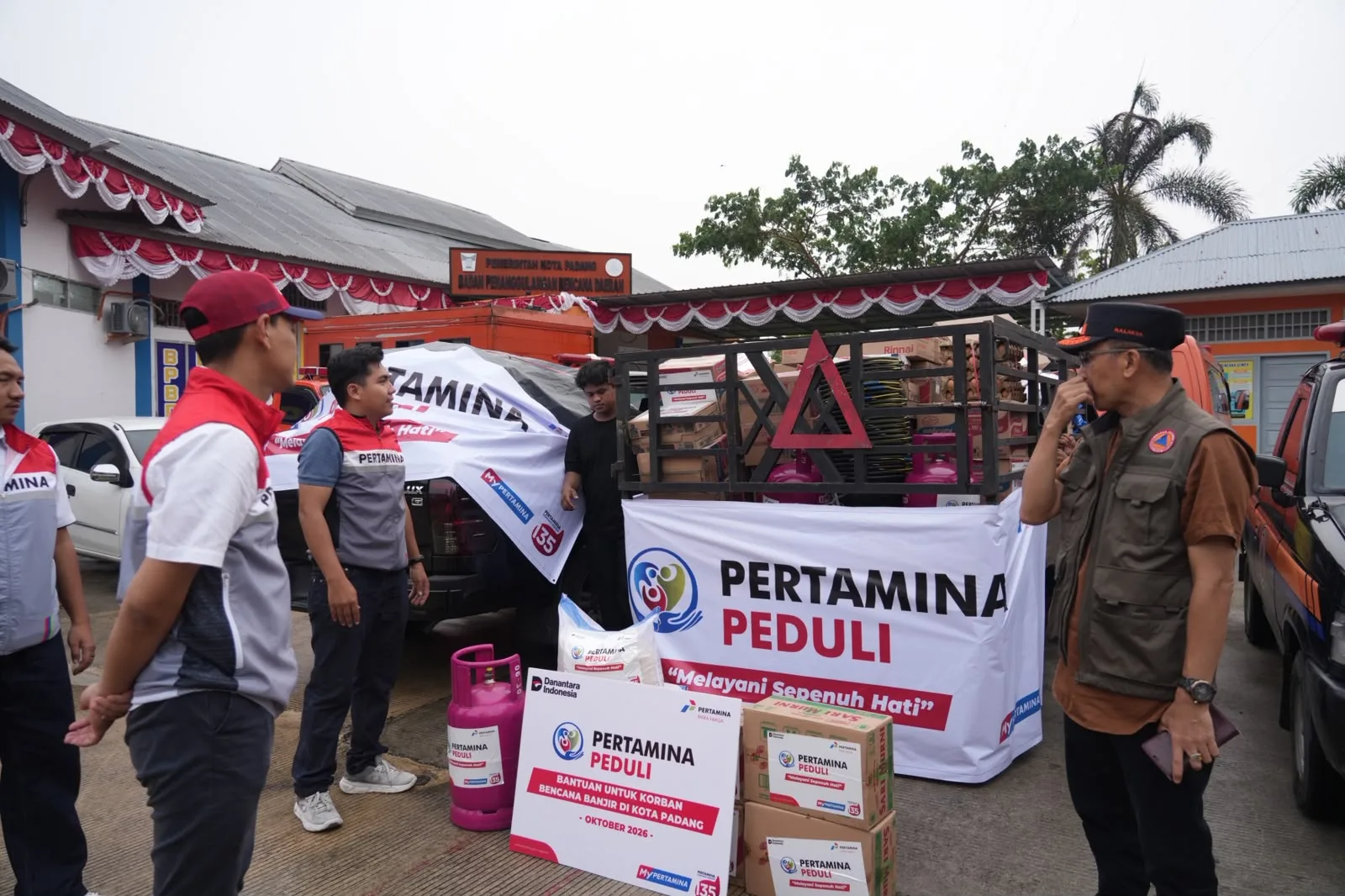 Pertamina Patra Niaga Kembali Salurkan Bantuan untuk Korban Banjir Bandang di Padang – Kutipan – Aoftiku News